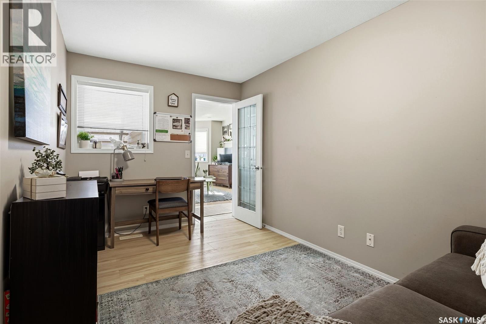 4102 Buckingham Drive E, Regina, SK - Indoor