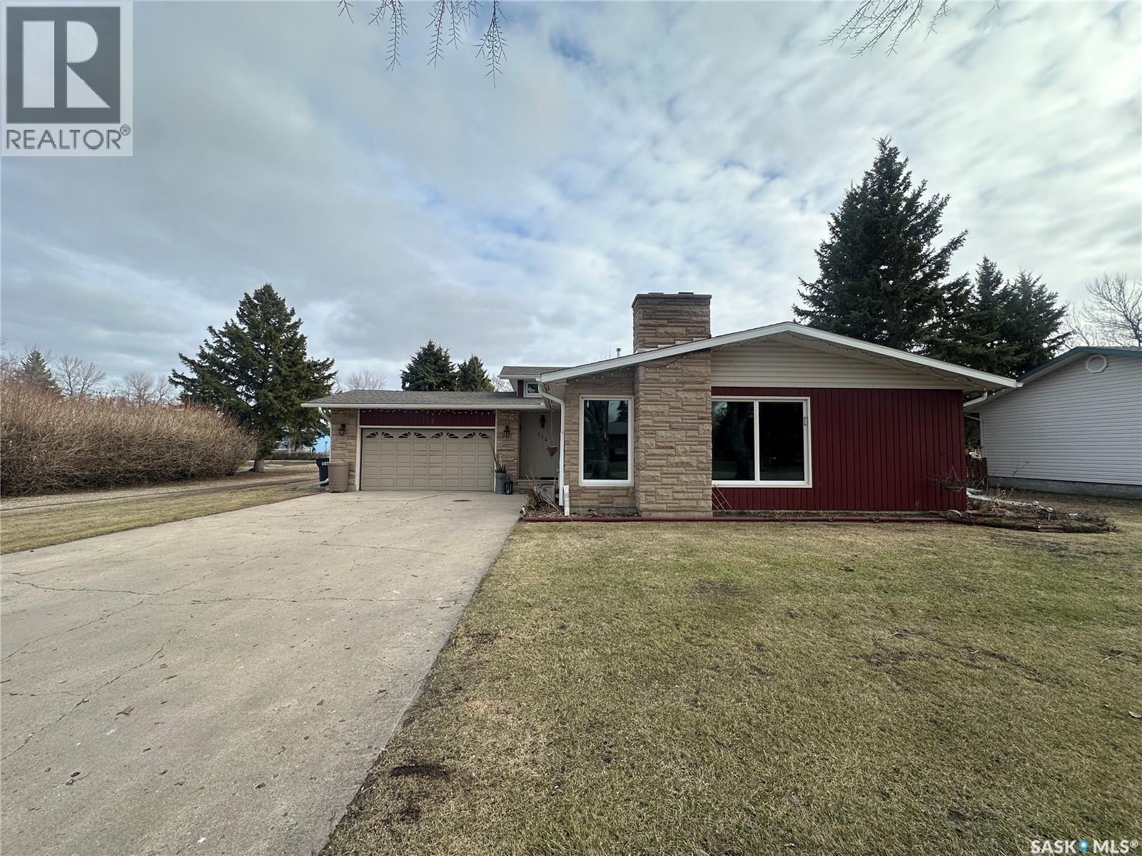 114 Garvin Crescent, Canora, SK - Outdoor
