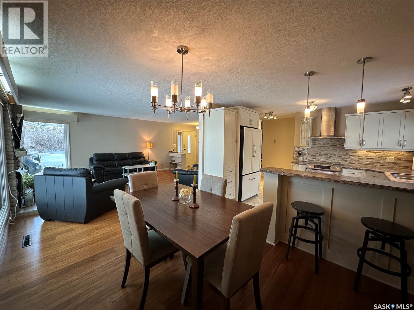 114 Garvin Crescent, Canora, SK - Indoor Photo Showing Kitchen