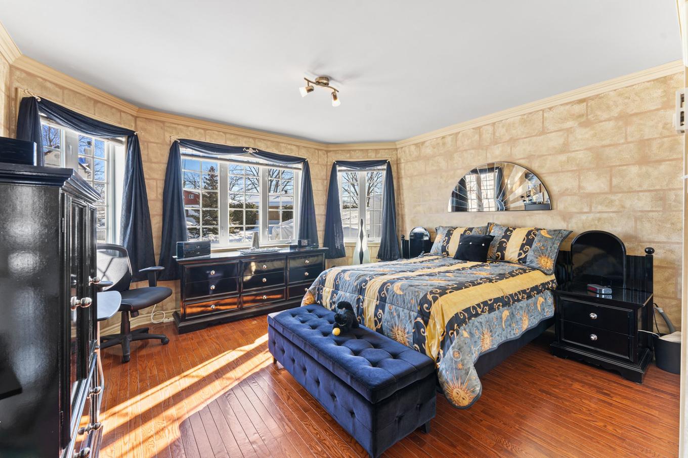Primary bedroom - 208 Rue Alfred-Messier, Terrebonne (Lachenaie), QC - Indoor Photo Showing Bedroom