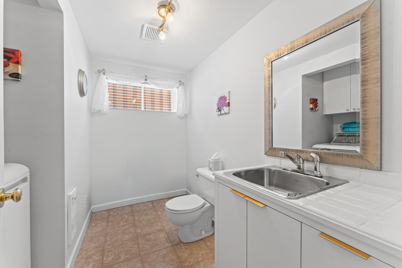 Laundry room - 208 Rue Alfred-Messier, Terrebonne (Lachenaie), QC - Indoor
