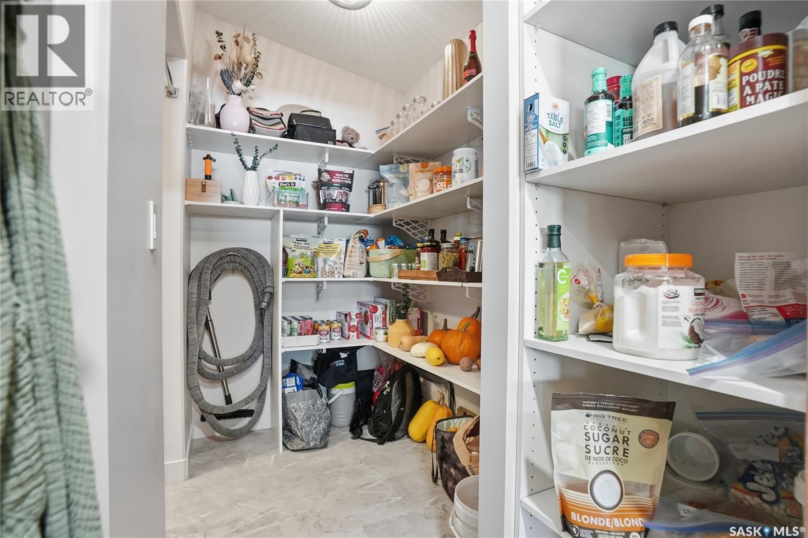 520 16Th Avenue, Humboldt, SK - Indoor With Storage