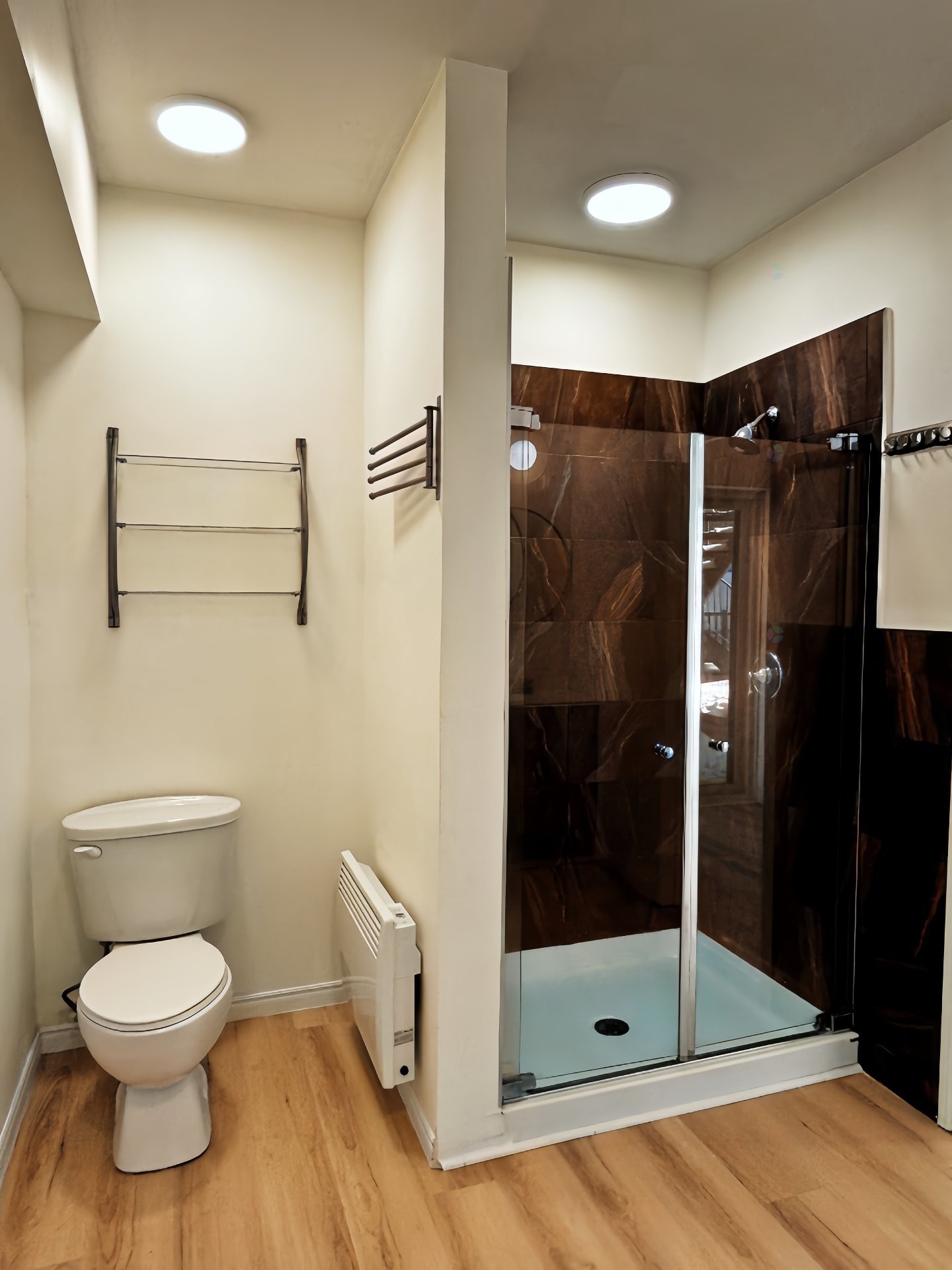 Bathroom - 1809 Rue Ontario E., Montréal (Ville-Marie), QC - Indoor Photo Showing Bathroom