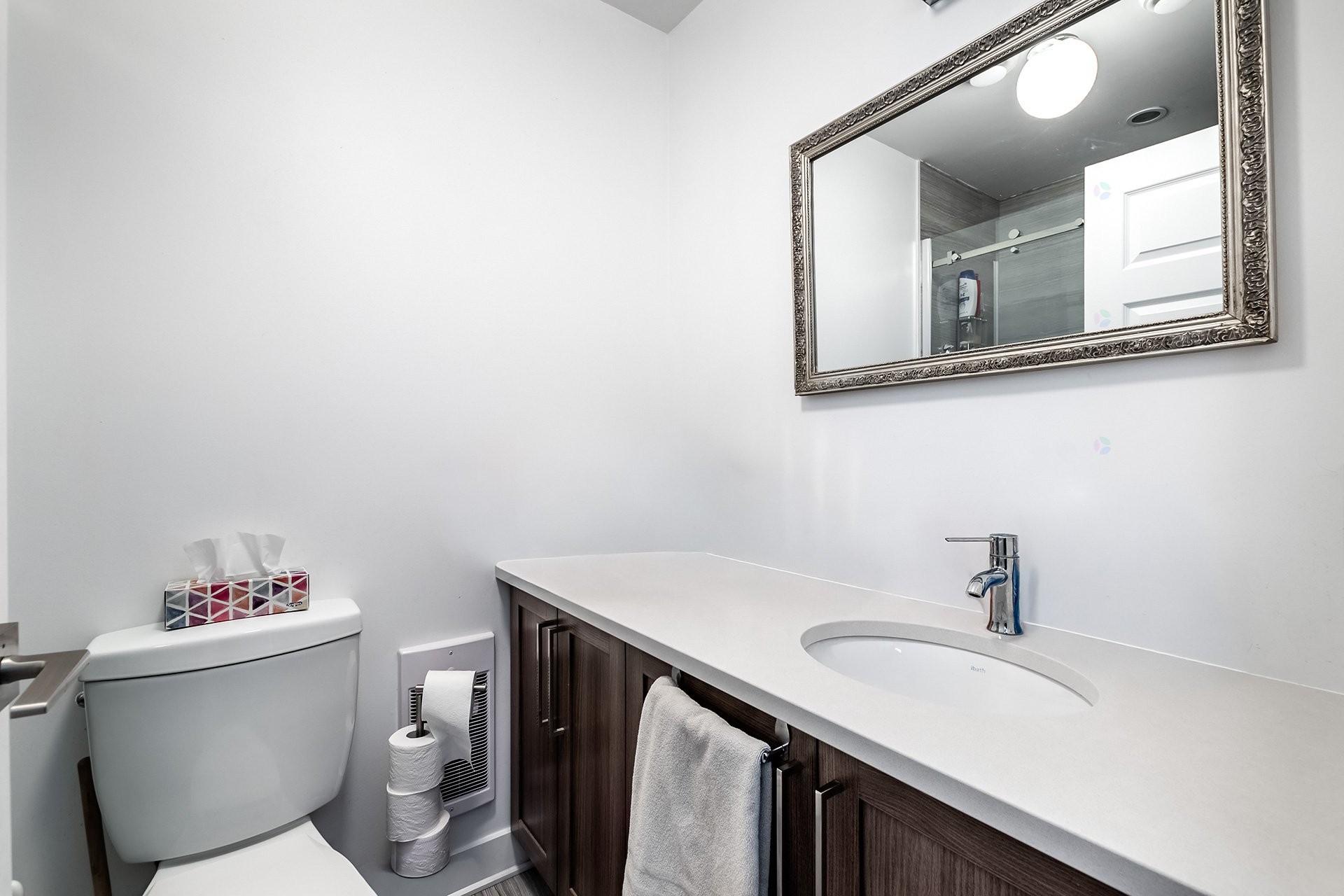 Master Bathroom - 5780B Av. Parkhaven, Côte-Saint-Luc, QC - Indoor Photo Showing Bathroom