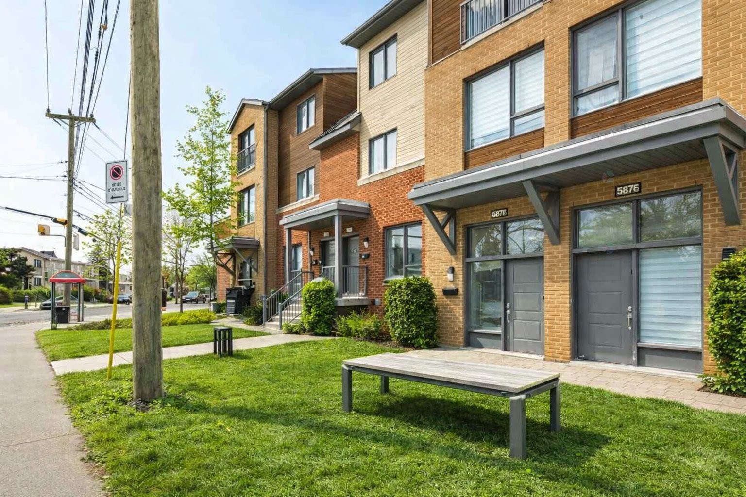 Exterior - 5780B Av. Parkhaven, Côte-Saint-Luc, QC - Outdoor With Facade