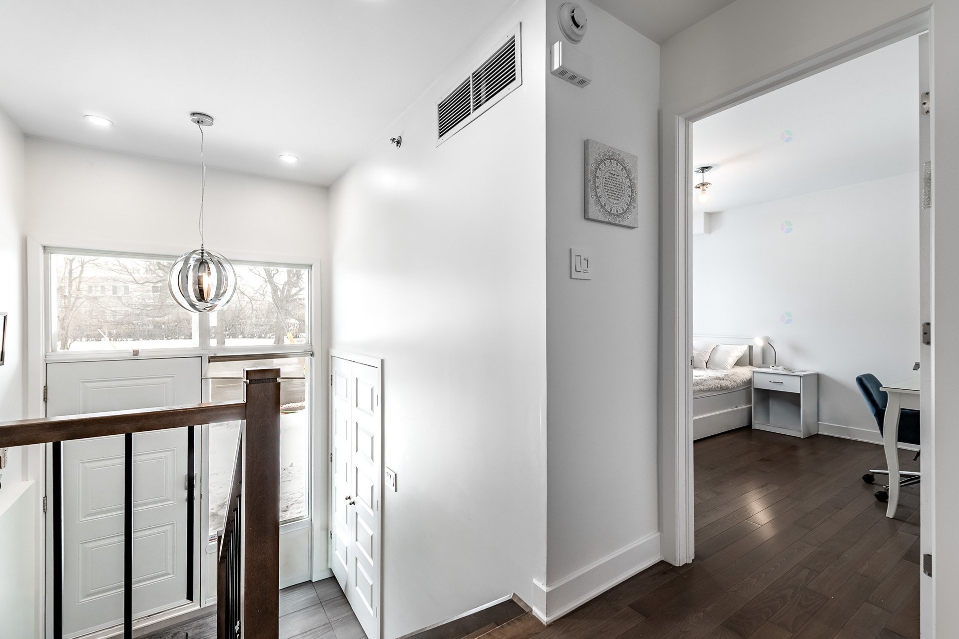 Overall view - 5780B Av. Parkhaven, Côte-Saint-Luc, QC - Indoor Photo Showing Other Room