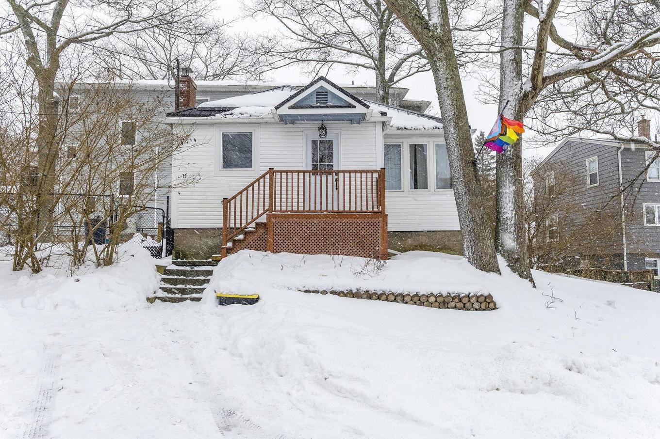 15 Acorn Road, Halifax, NS