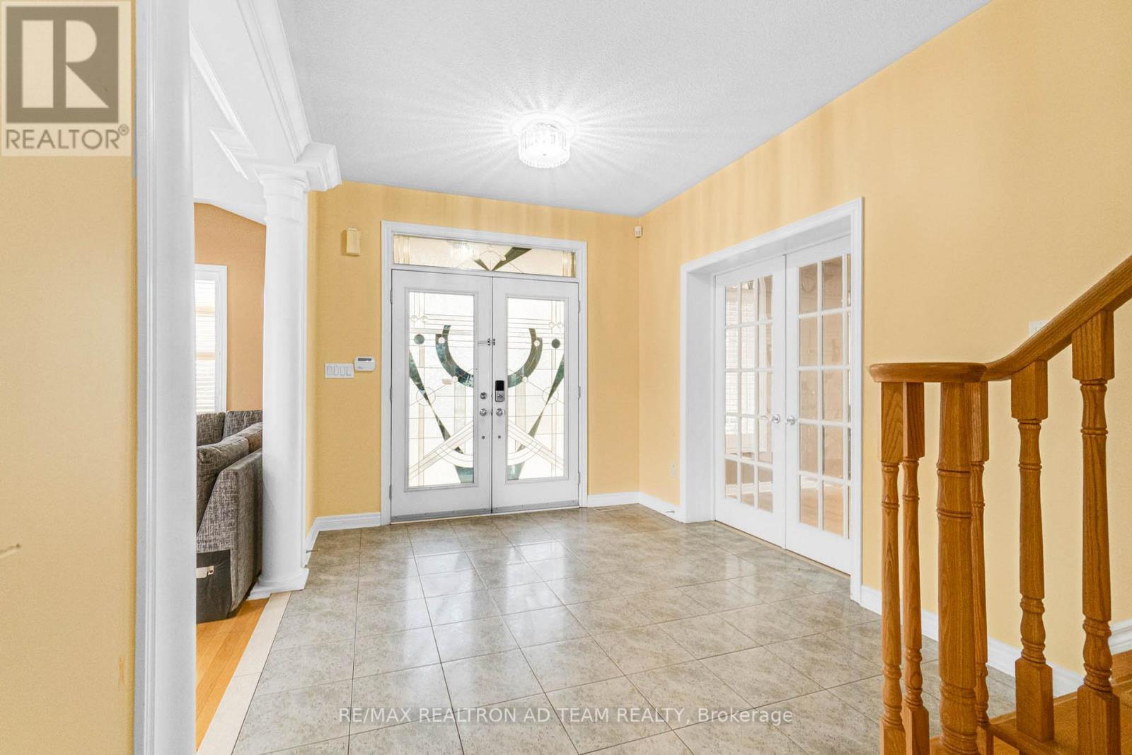 498 Tremblant Court, Mississauga, ON - Indoor Photo Showing Other Room