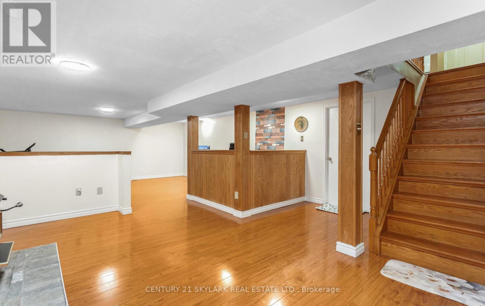 3353 Martins Pine Crescent, Mississauga, ON - Indoor