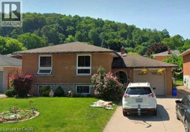 6 Sherry Lane Drive, Hamilton, ON - Outdoor