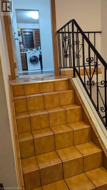 6 Sherry Lane Drive, Hamilton, ON - Indoor Photo Showing Other Room