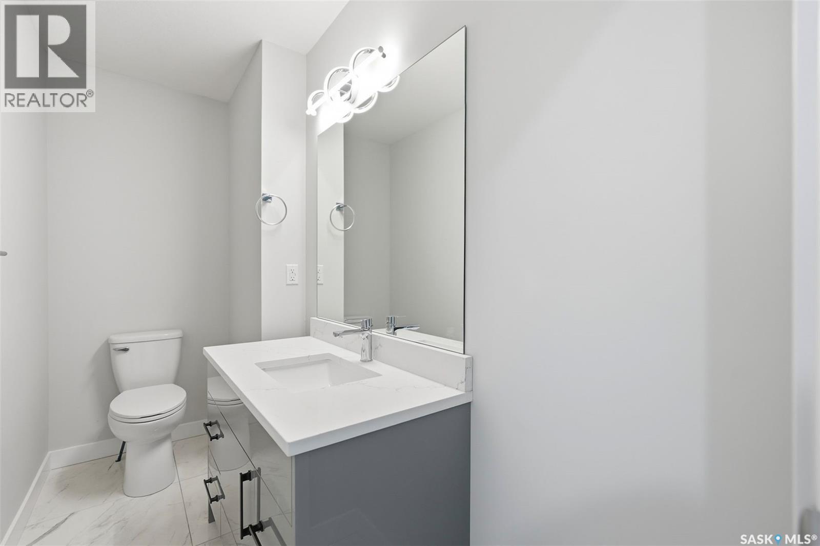142 Sharma Lane, Saskatoon, SK - Indoor Photo Showing Bathroom