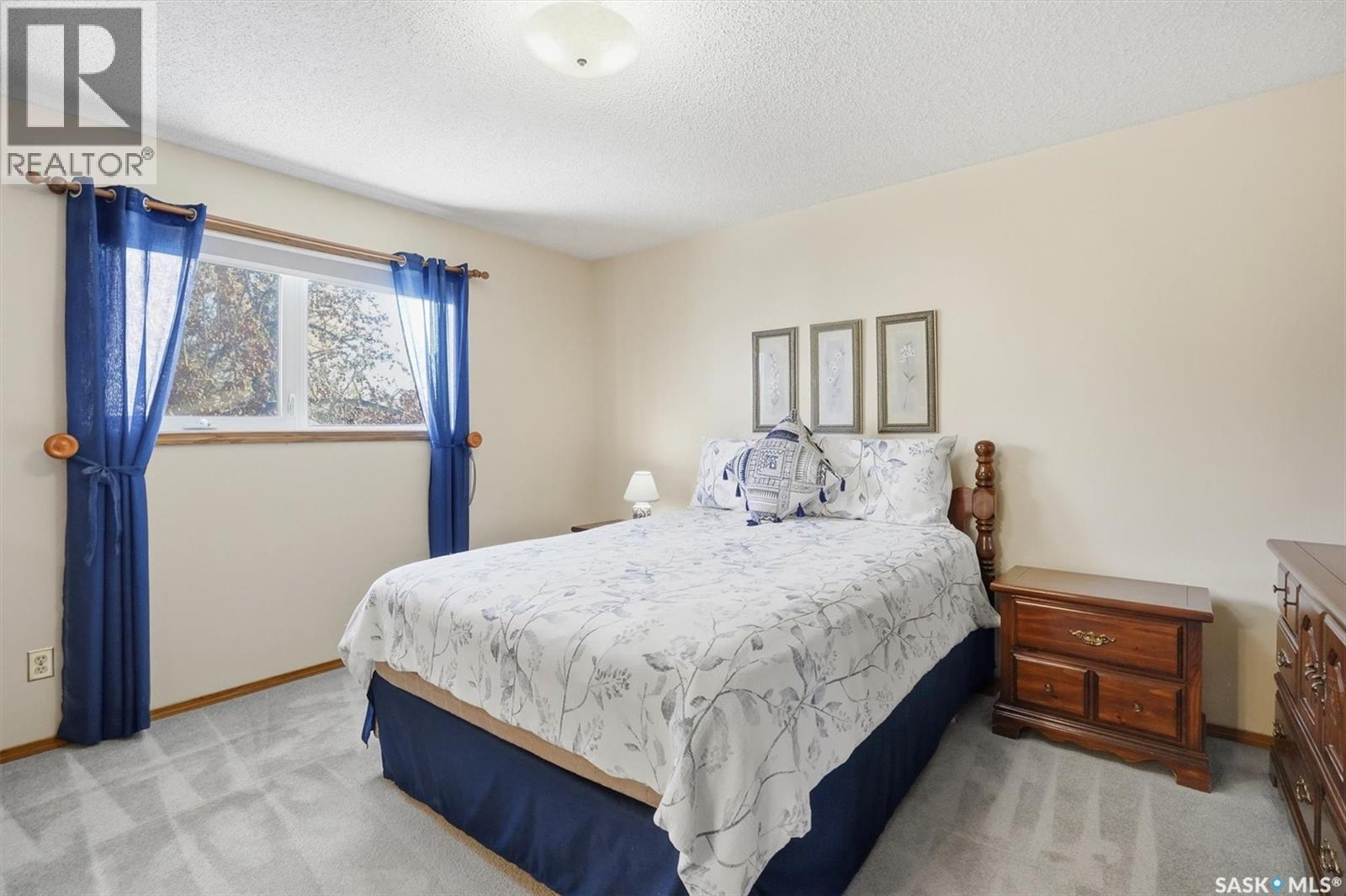 458 Charlebois Terrace, Saskatoon, SK - Indoor Photo Showing Bedroom