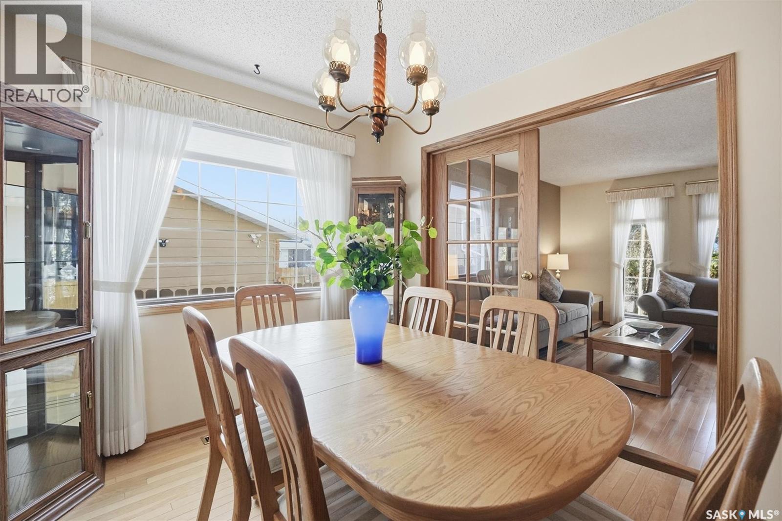 458 Charlebois Terrace, Saskatoon, SK - Indoor Photo Showing Dining Room
