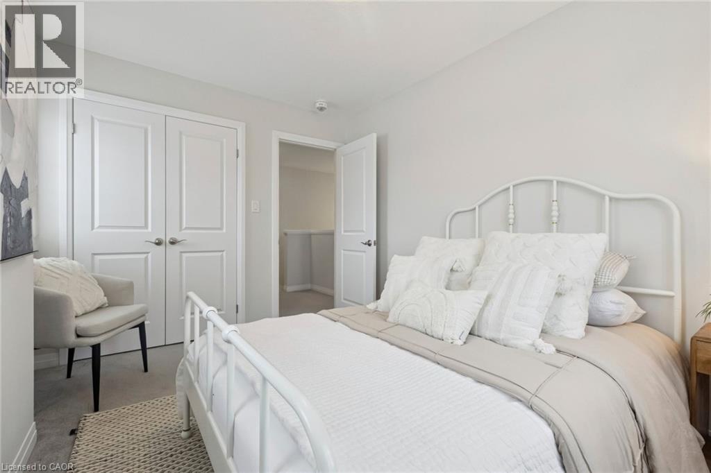 181 South Creek Drive, Kitchener, ON - Indoor Photo Showing Bedroom