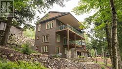 41 CLUBHOUSE DRIVE Huntsville (Chaffey), ON P1H 1B1