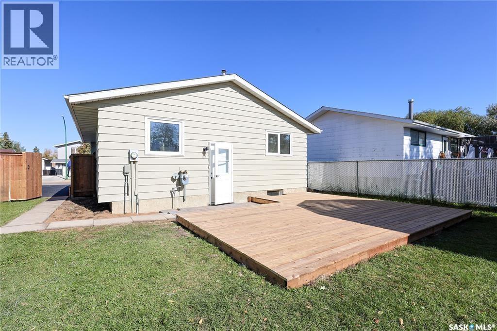 1429 Lacroix Crescent, Prince Albert, SK - Outdoor With Exterior