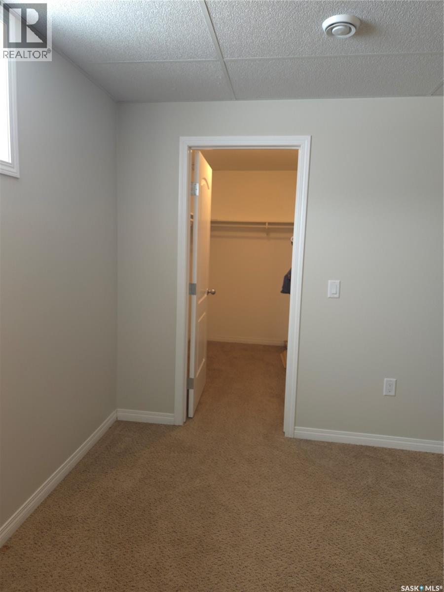 8 Main Bay, Muenster, SK - Indoor Photo Showing Other Room