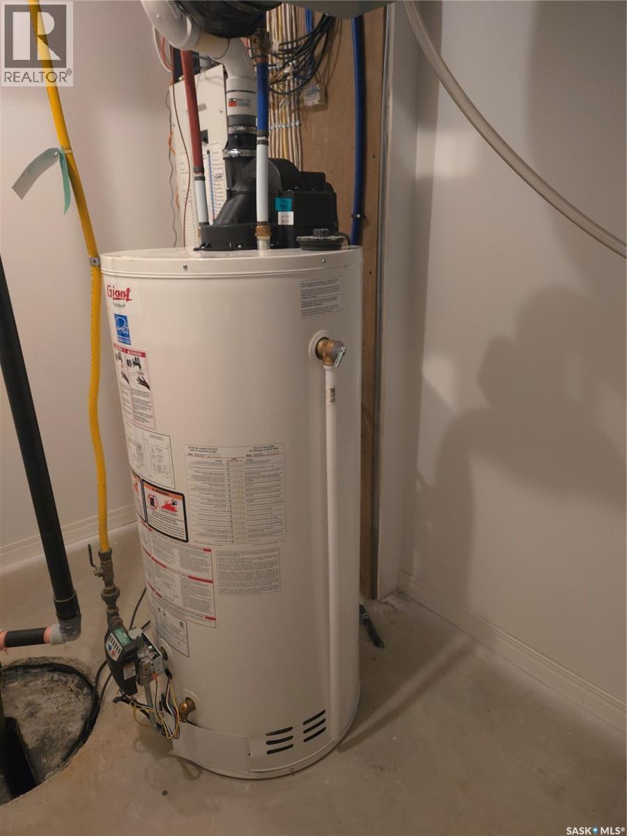 8 Main Bay, Muenster, SK - Indoor Photo Showing Basement