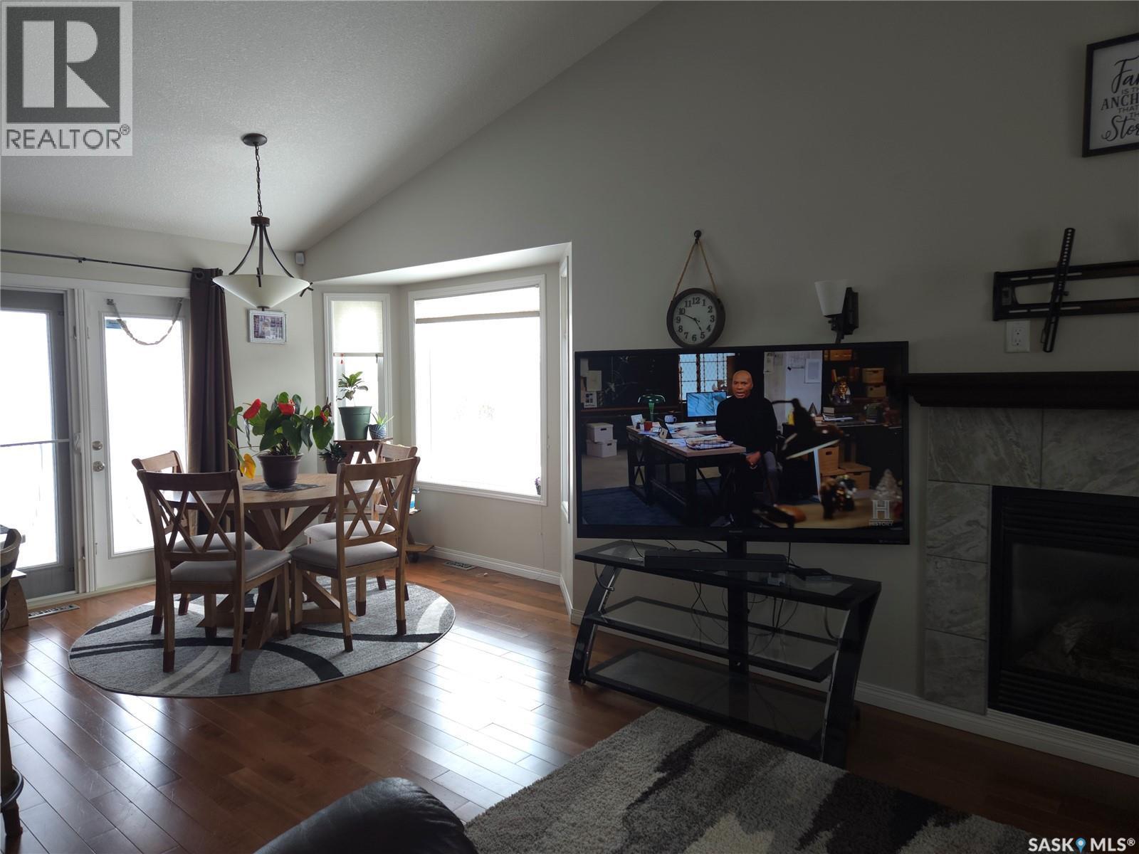 8 Main Bay, Muenster, SK - Indoor With Fireplace