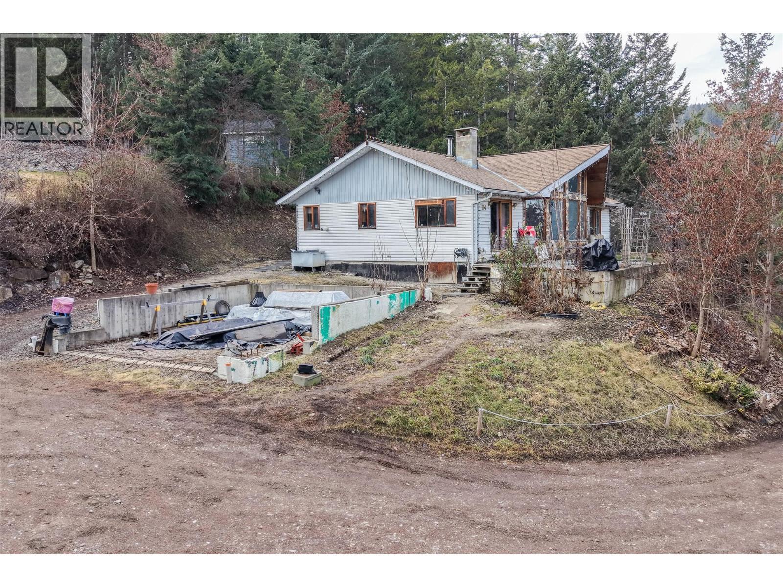 164 Cliffview Drive, Enderby, BC - Outdoor