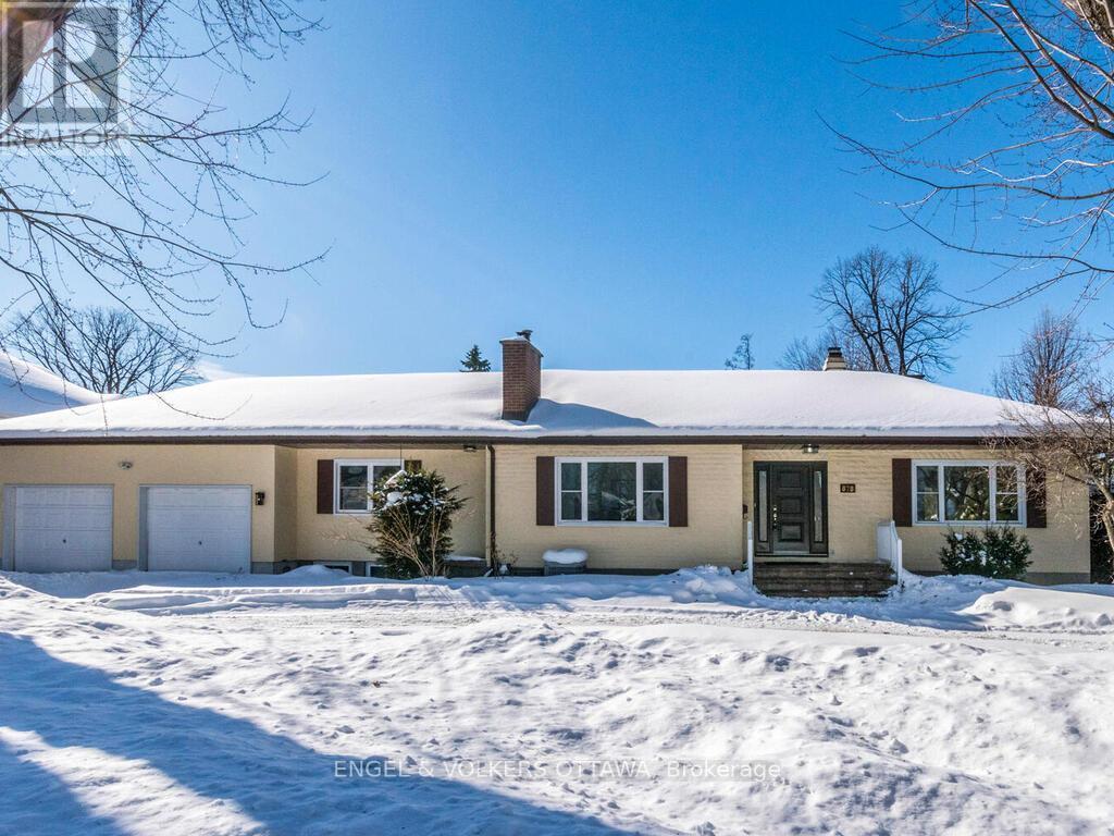 878 Dunlevie Avenue, Ottawa, ON - Outdoor