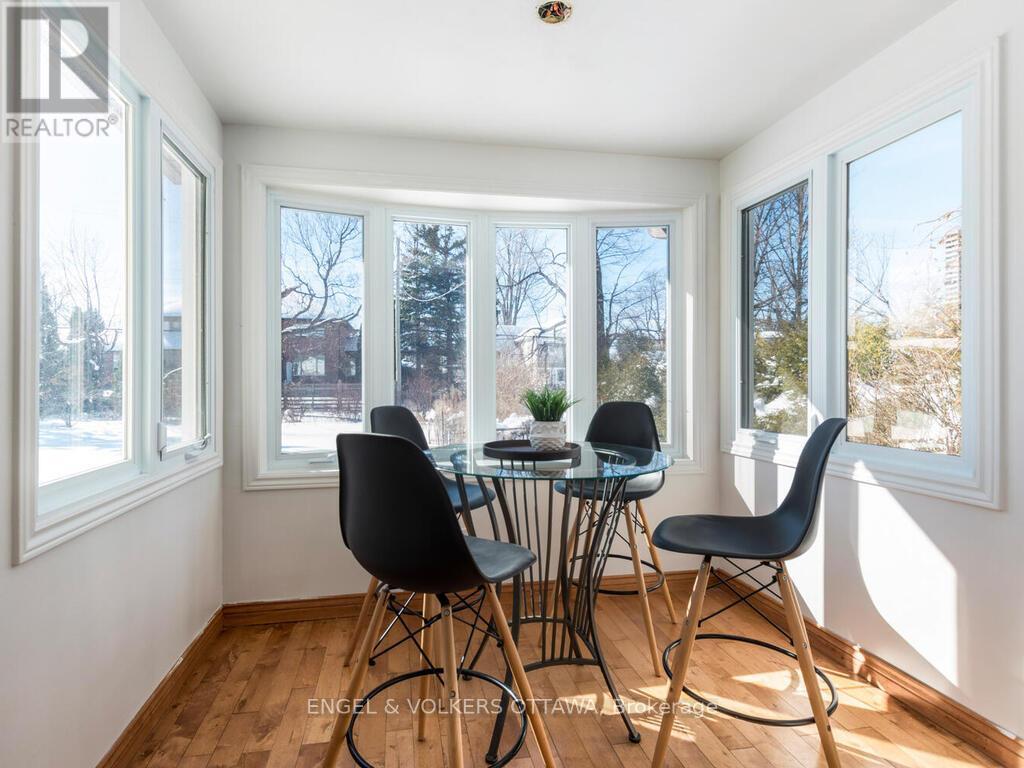 878 Dunlevie Avenue, Ottawa, ON - Indoor Photo Showing Other Room