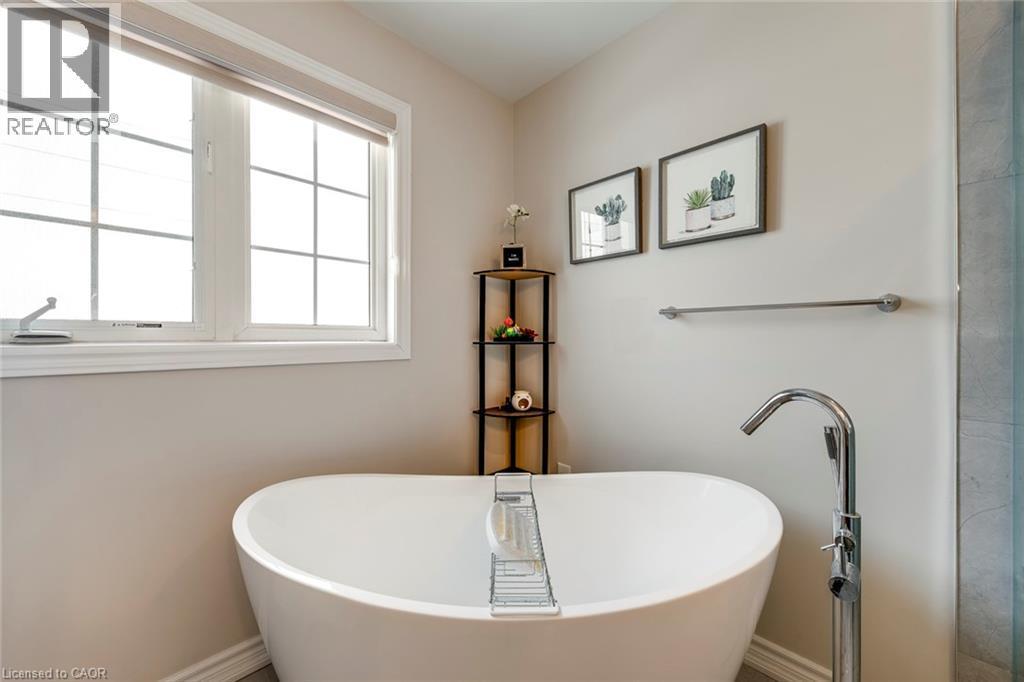 80 Beaverbrook Crescent, Maple, ON - Indoor Photo Showing Bathroom