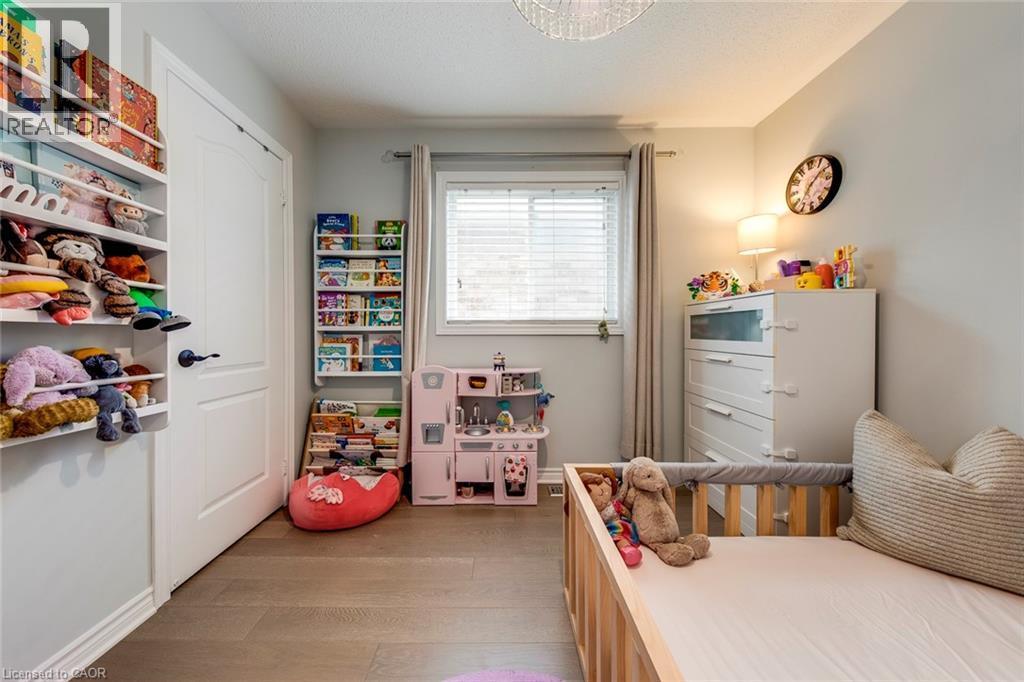 80 Beaverbrook Crescent, Maple, ON - Indoor Photo Showing Bedroom