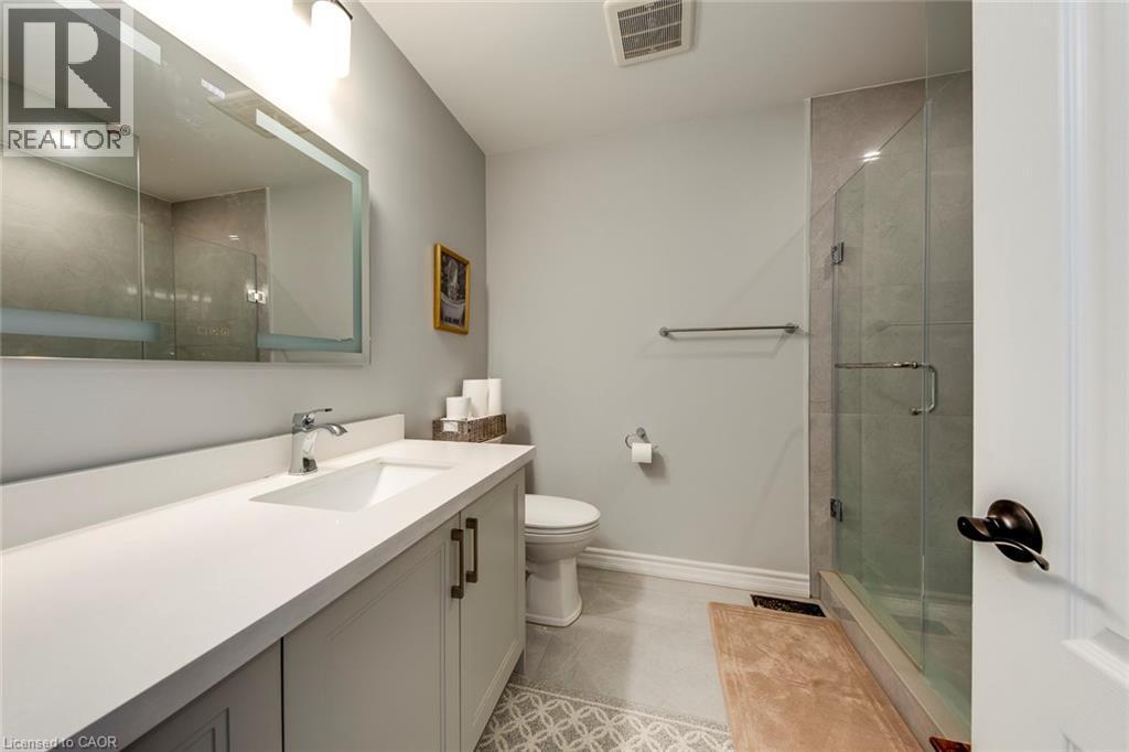 80 Beaverbrook Crescent, Maple, ON - Indoor Photo Showing Bathroom