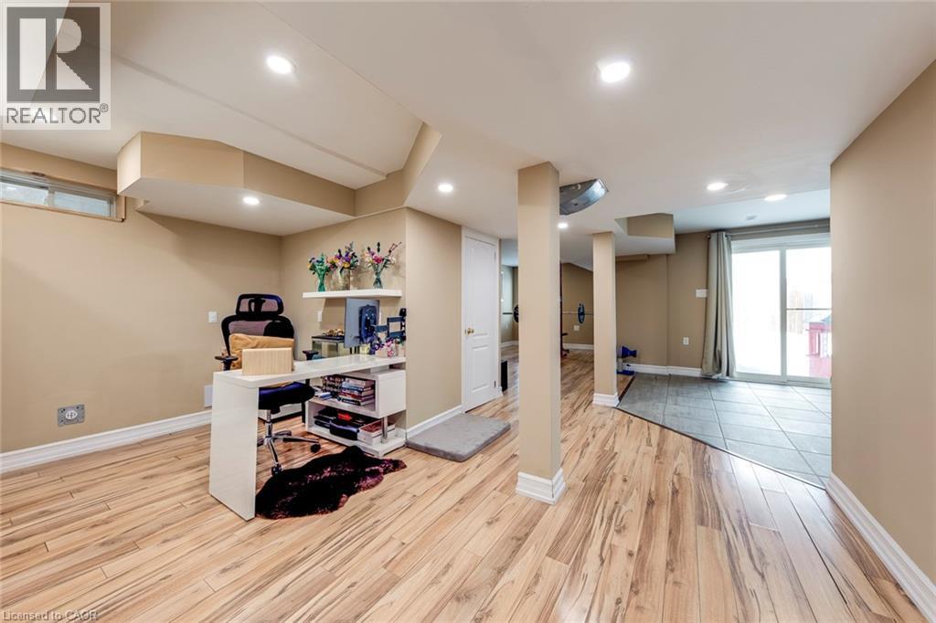 80 Beaverbrook Crescent, Maple, ON - Indoor Photo Showing Other Room