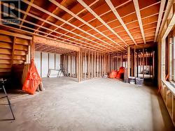 Basement Rec room with entry porch -