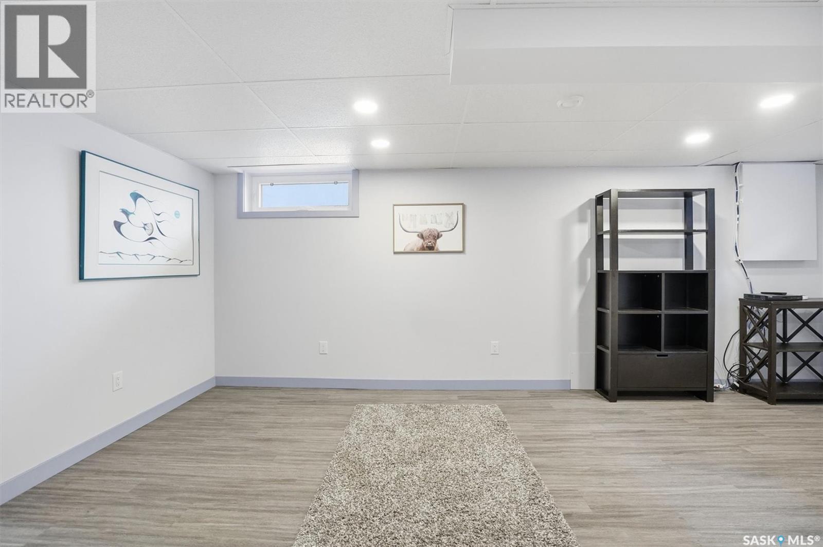 334 Q Avenue N, Saskatoon, SK - Indoor