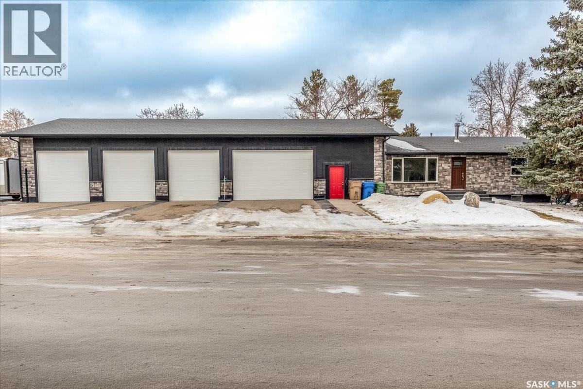 7200 6Th Avenue, Regina, SK - Outdoor