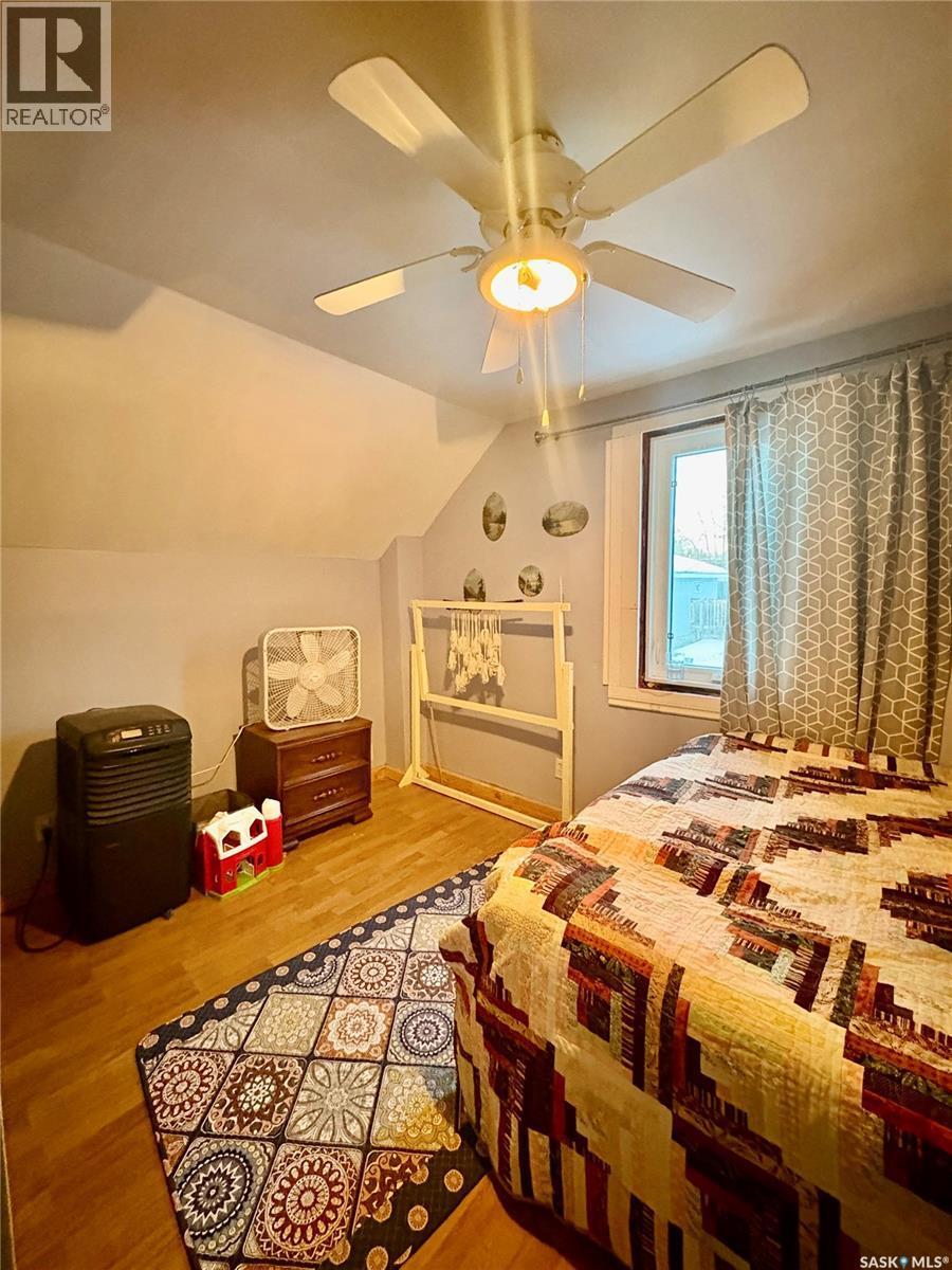 105 2Nd Avenue S, Big River, SK - Indoor Photo Showing Bedroom