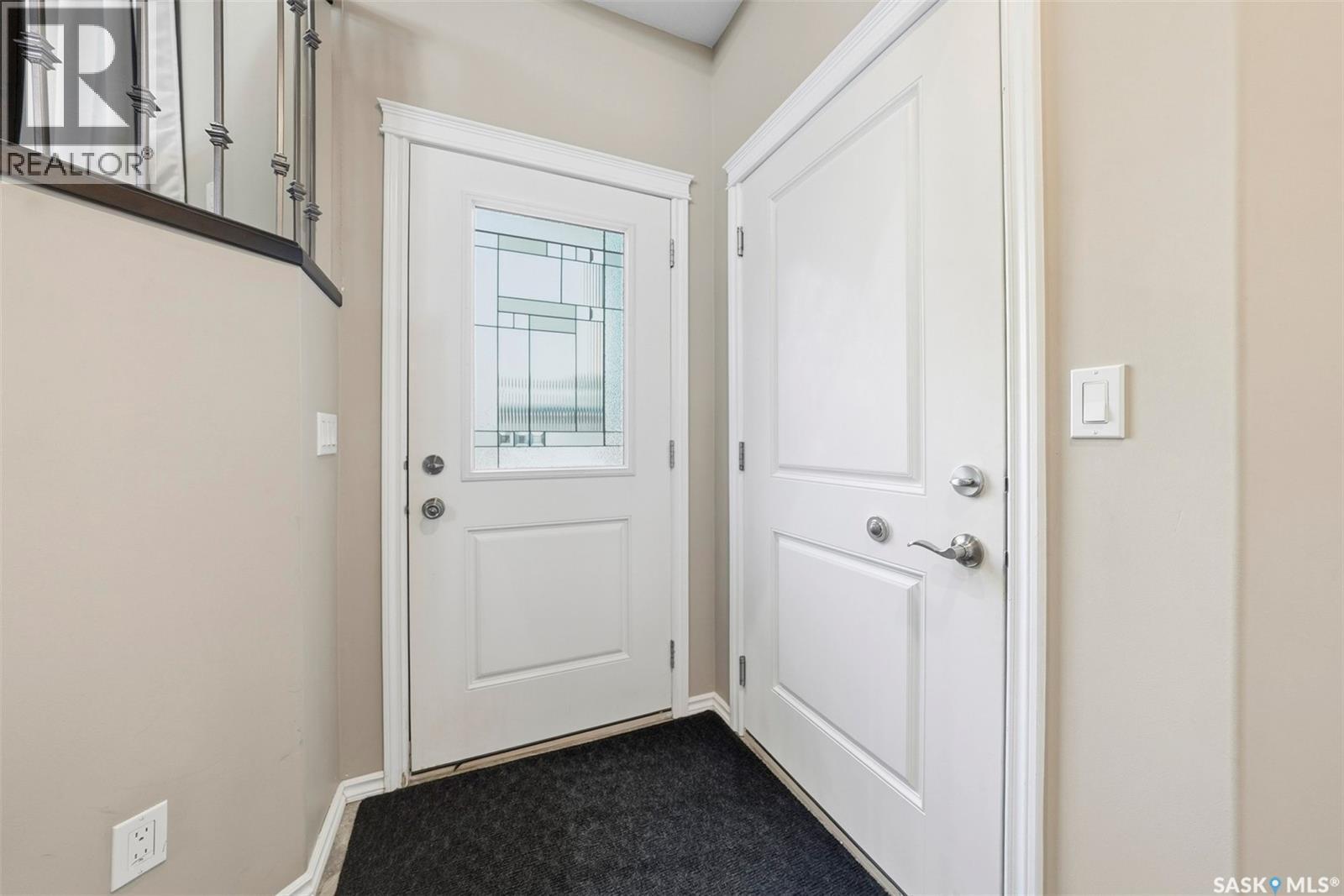 207 Bentley Court, Saskatoon, SK - Indoor Photo Showing Other Room