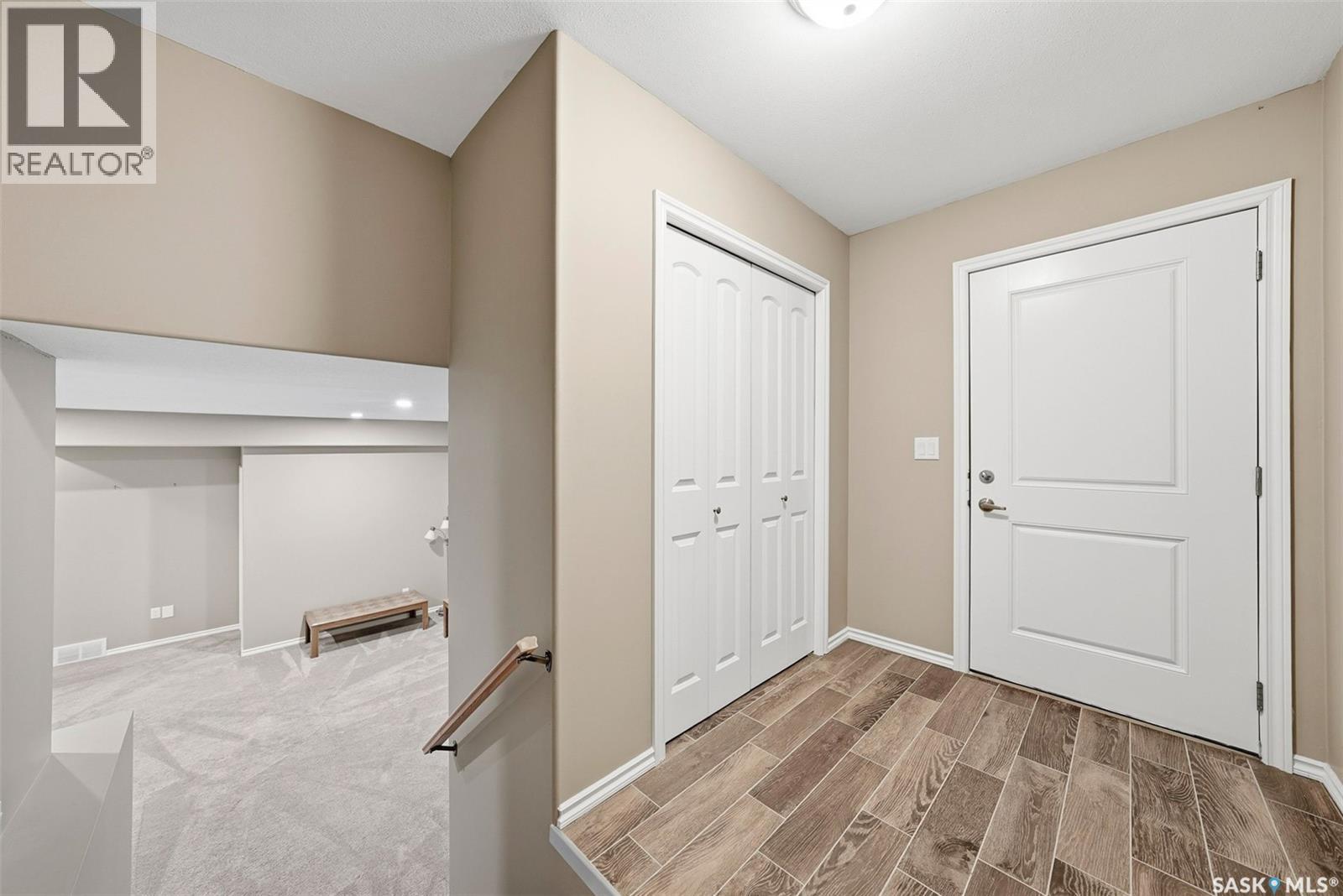 207 Bentley Court, Saskatoon, SK - Indoor Photo Showing Other Room