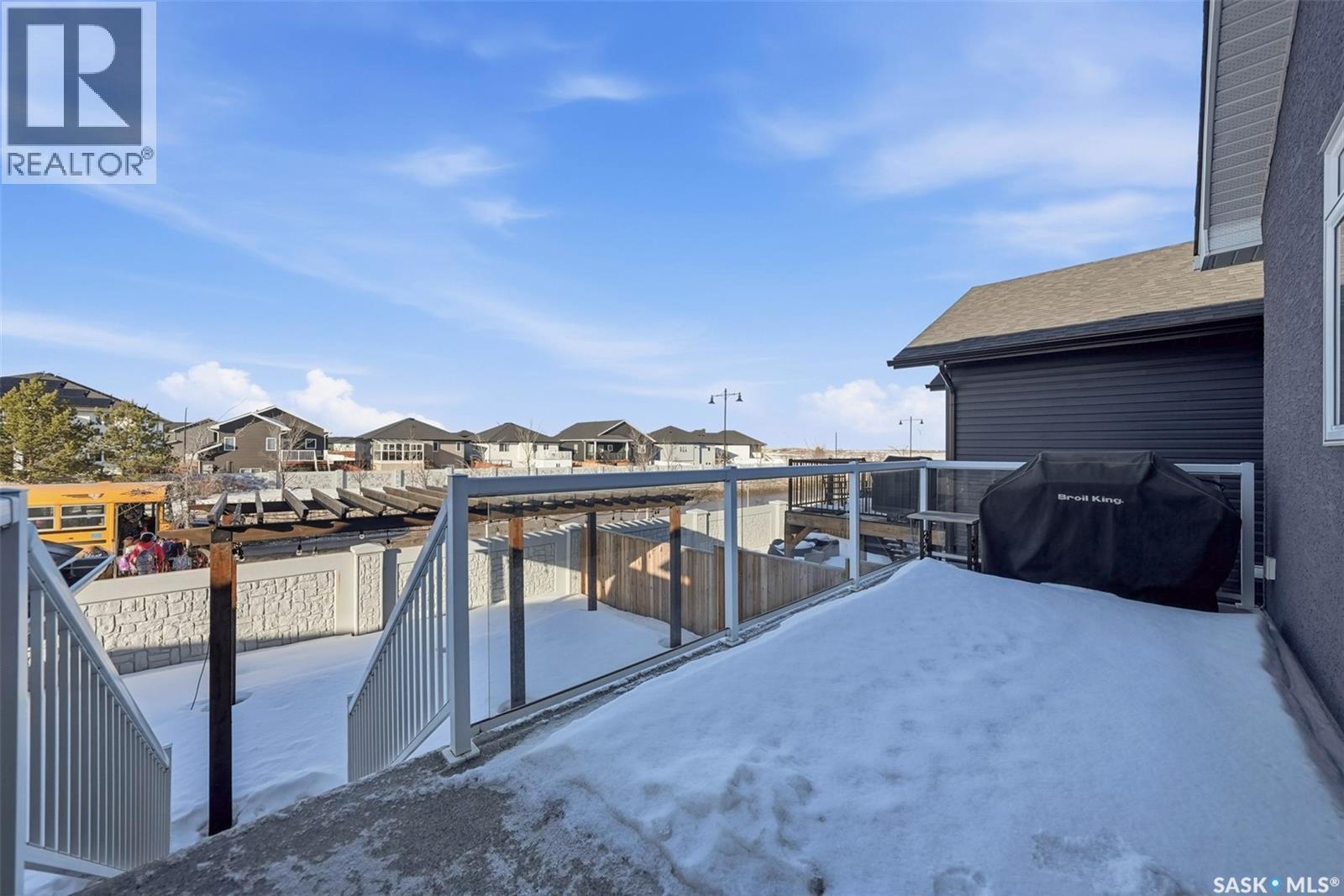 207 Bentley Court, Saskatoon, SK - Outdoor With Exterior