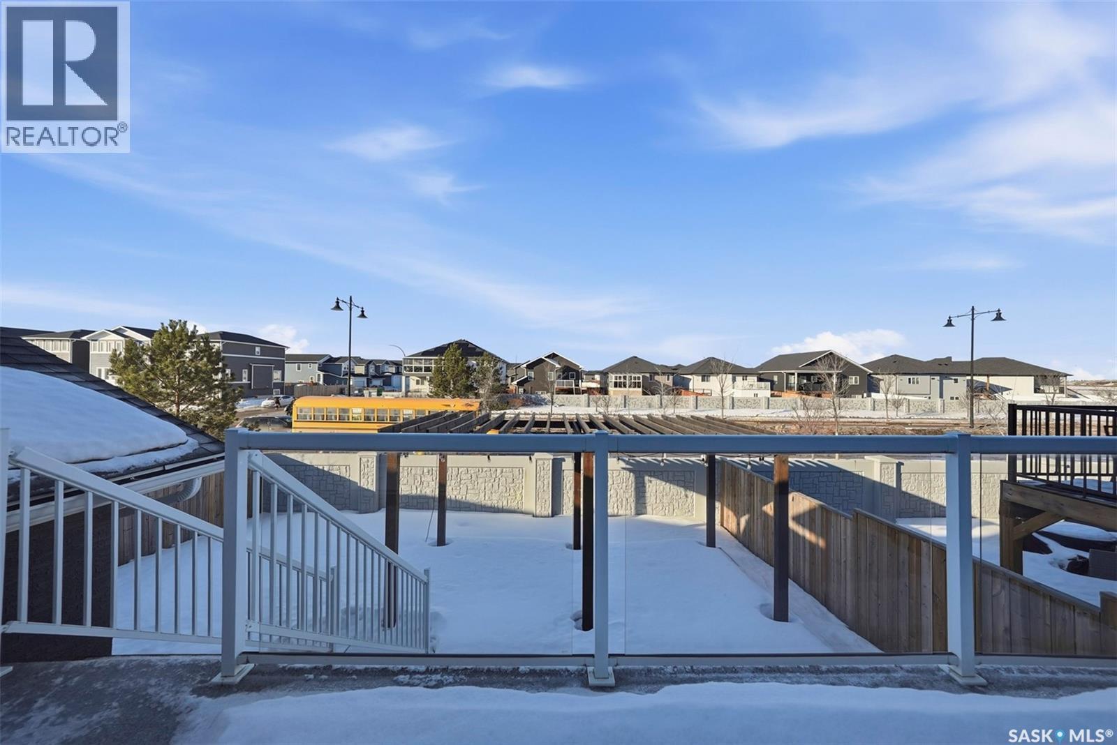 207 Bentley Court, Saskatoon, SK - Outdoor