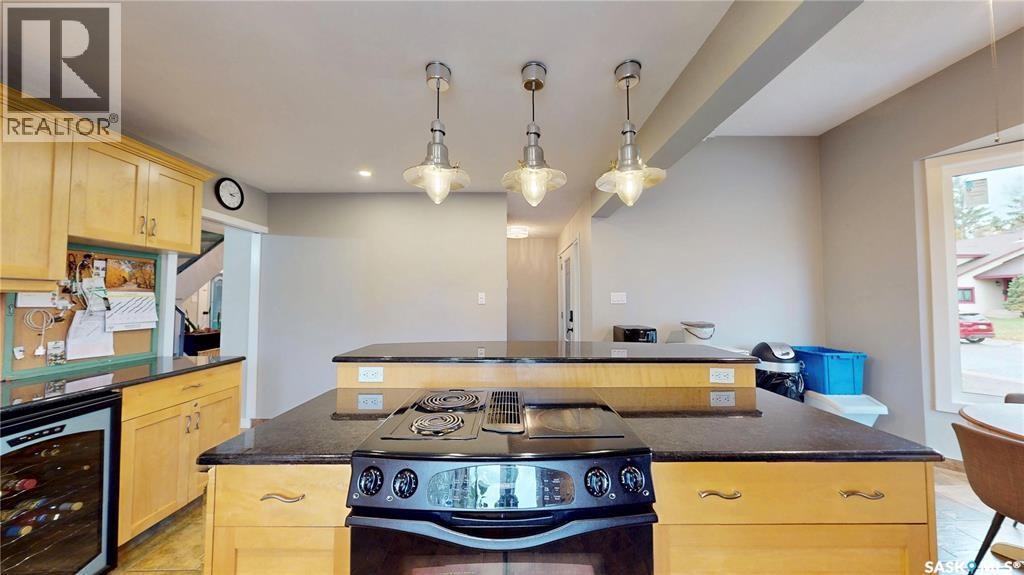 3355 Westminster Road, Regina, SK - Indoor Photo Showing Kitchen