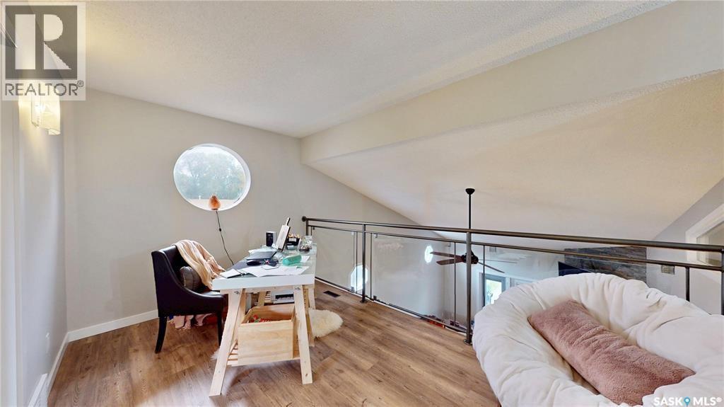 3355 Westminster Road, Regina, SK - Indoor