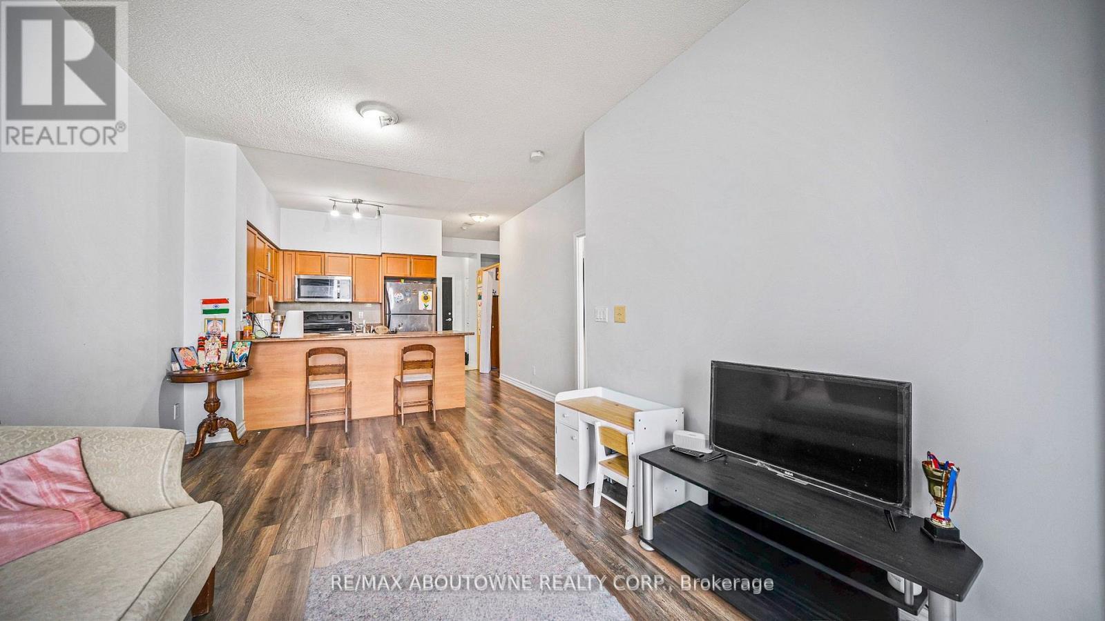 1609 - 388 Prince Of Wales Drive, Mississauga, ON - Indoor