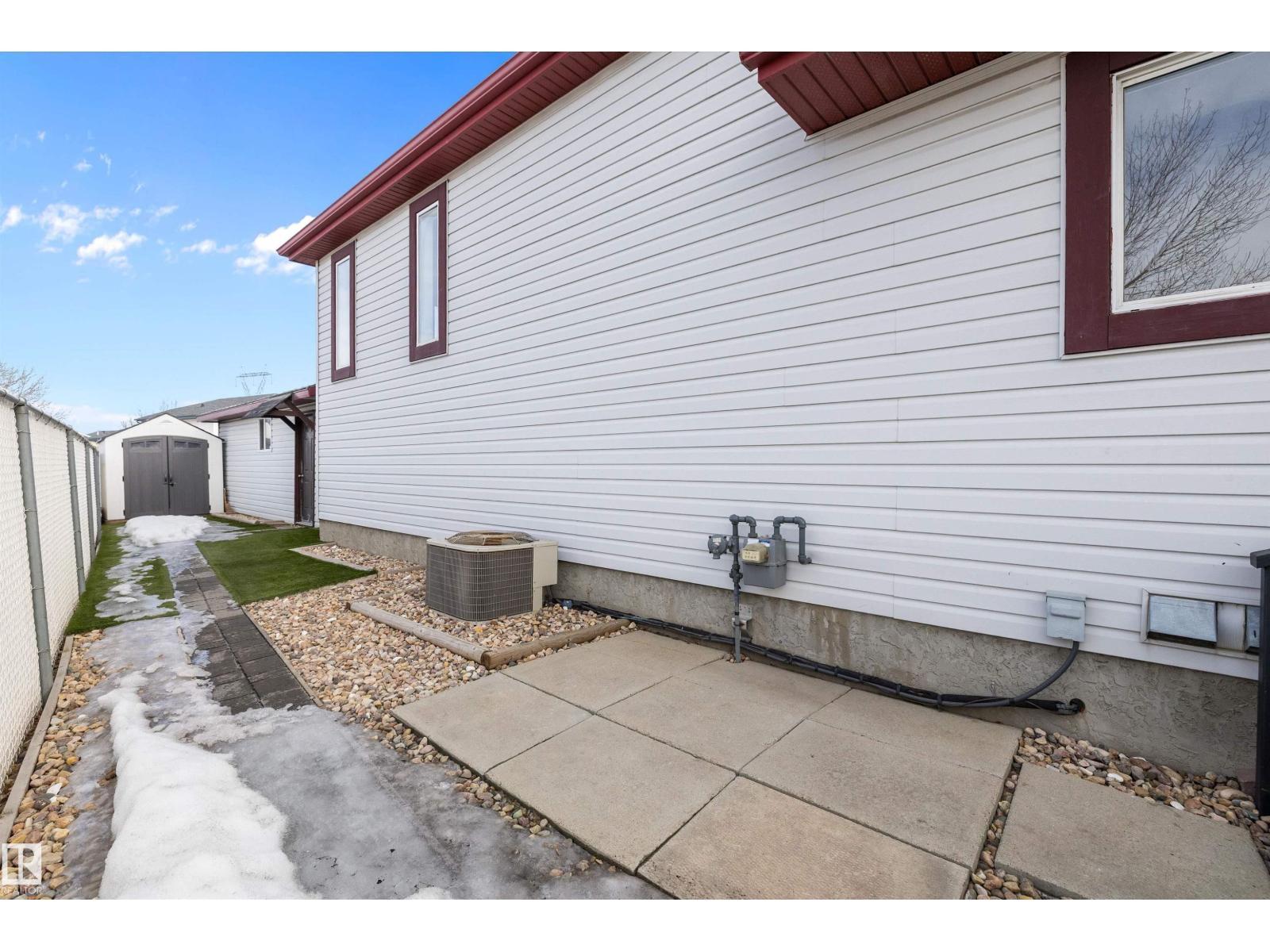 5914 162A Av Nw, Edmonton, AB - Outdoor With Exterior