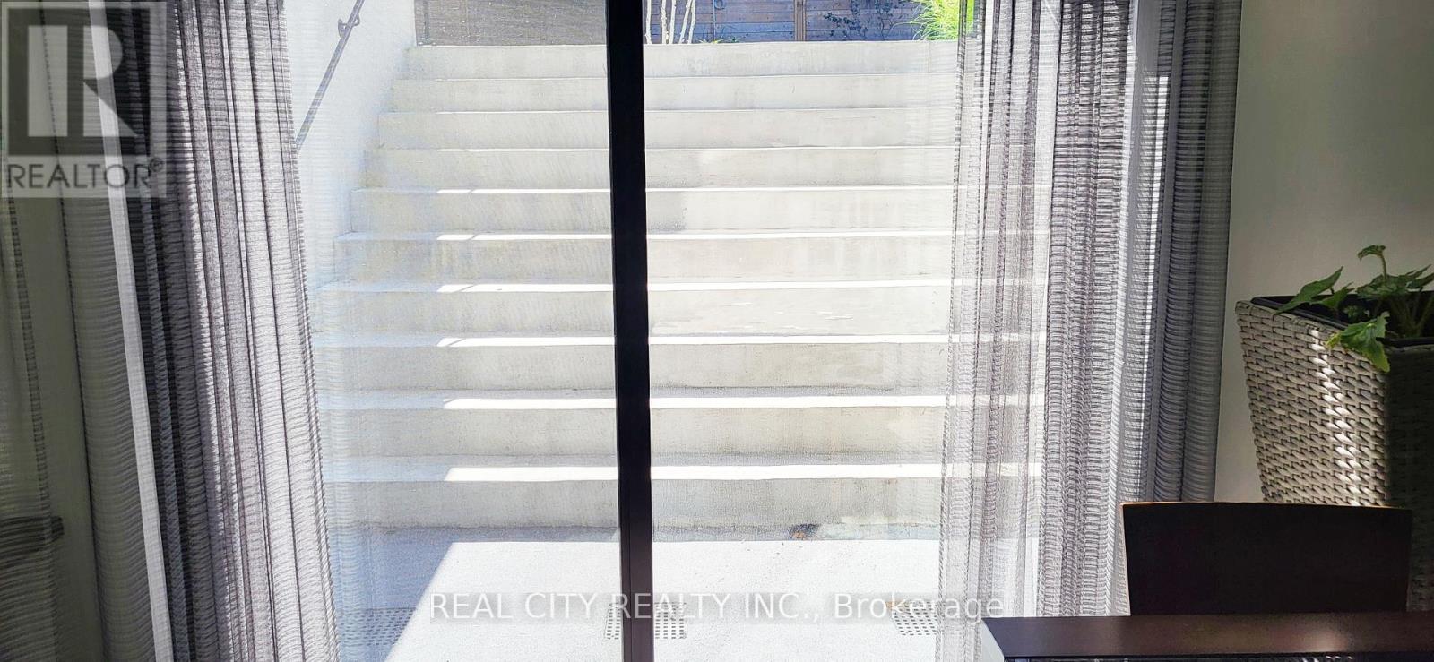 662 Byngmount Avenue, Mississauga, ON - Indoor Photo Showing Other Room