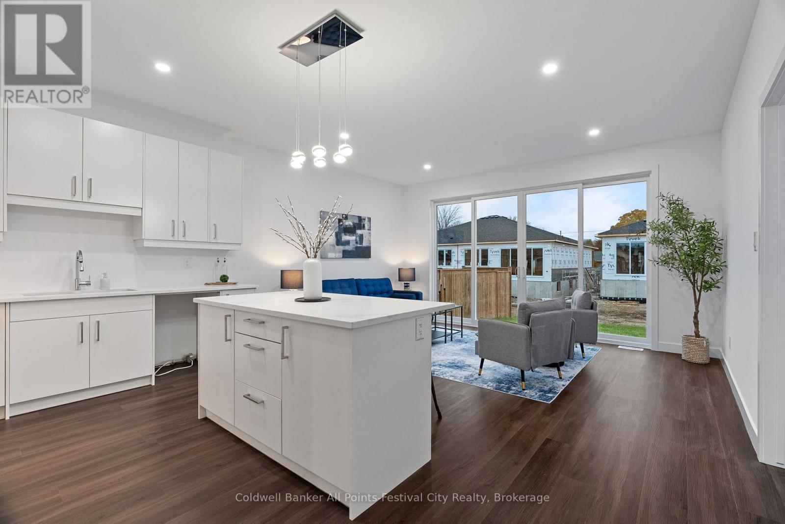 174 Park Street, Goderich (Goderich (Town)), ON - Indoor Photo Showing Kitchen