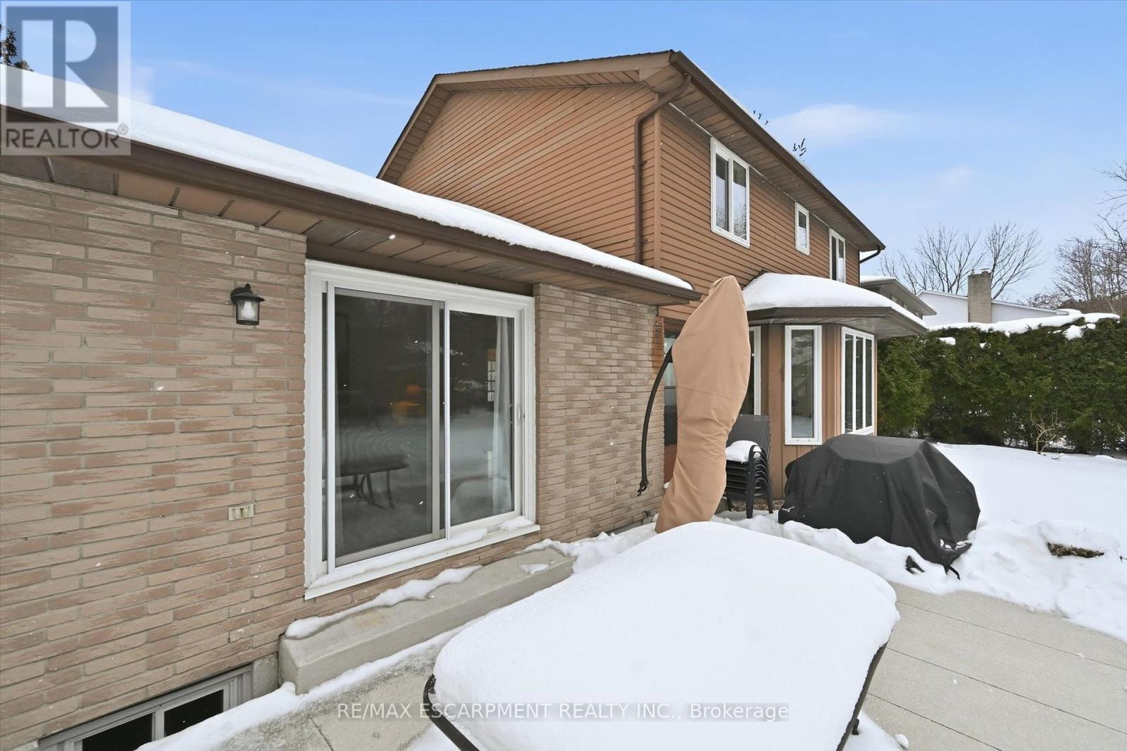 287 Cornwallis Road, Hamilton, ON - Outdoor With Exterior