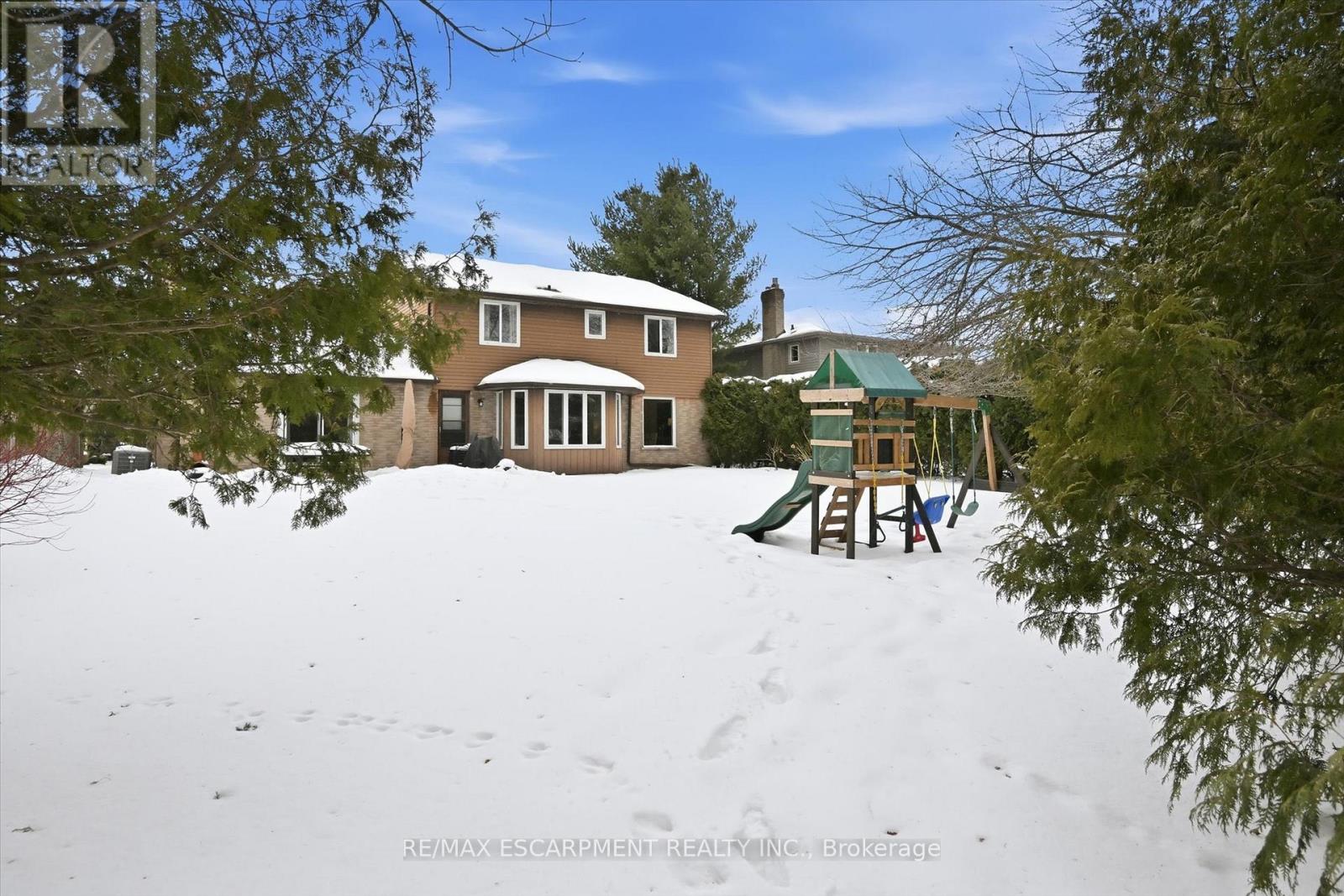 287 Cornwallis Road, Hamilton, ON - Outdoor