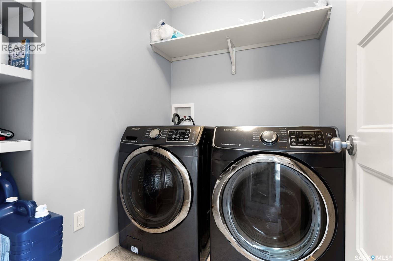 5113 Crane Crescent, Regina, SK - Indoor Photo Showing Laundry Room