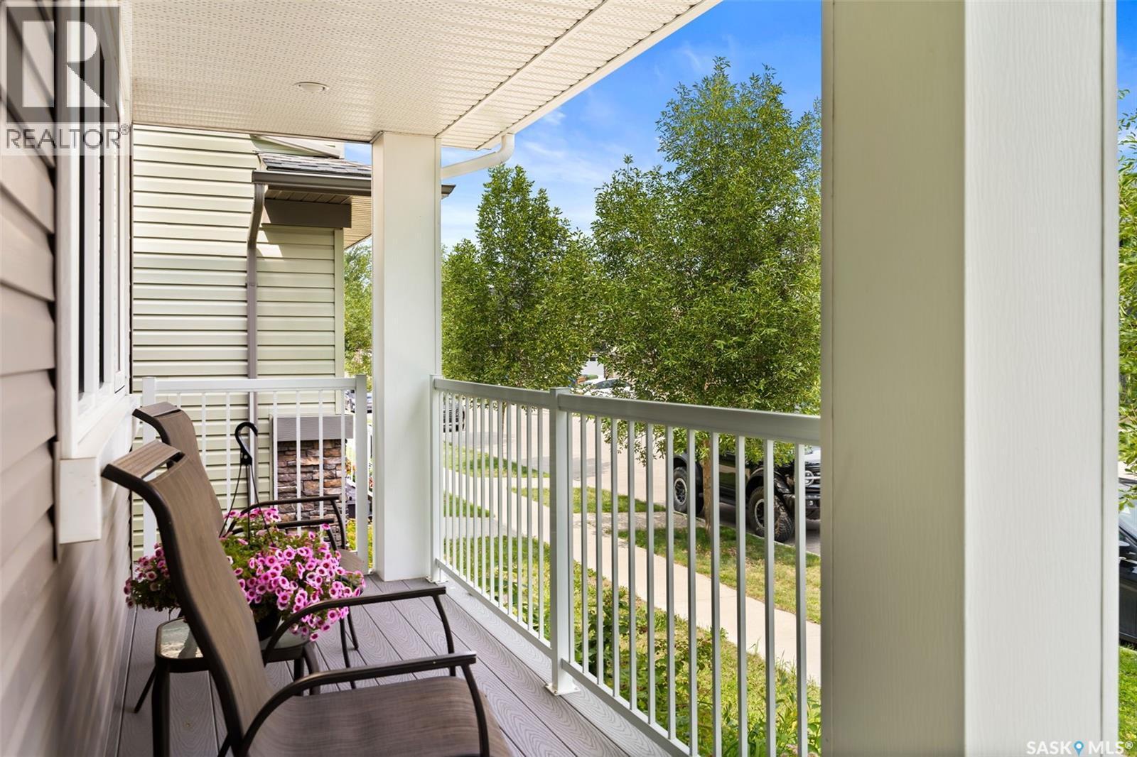 5113 Crane Crescent, Regina, SK - Outdoor With Deck Patio Veranda With Exterior