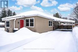 320 PALMER STREET Tay, ON L0K 2C0